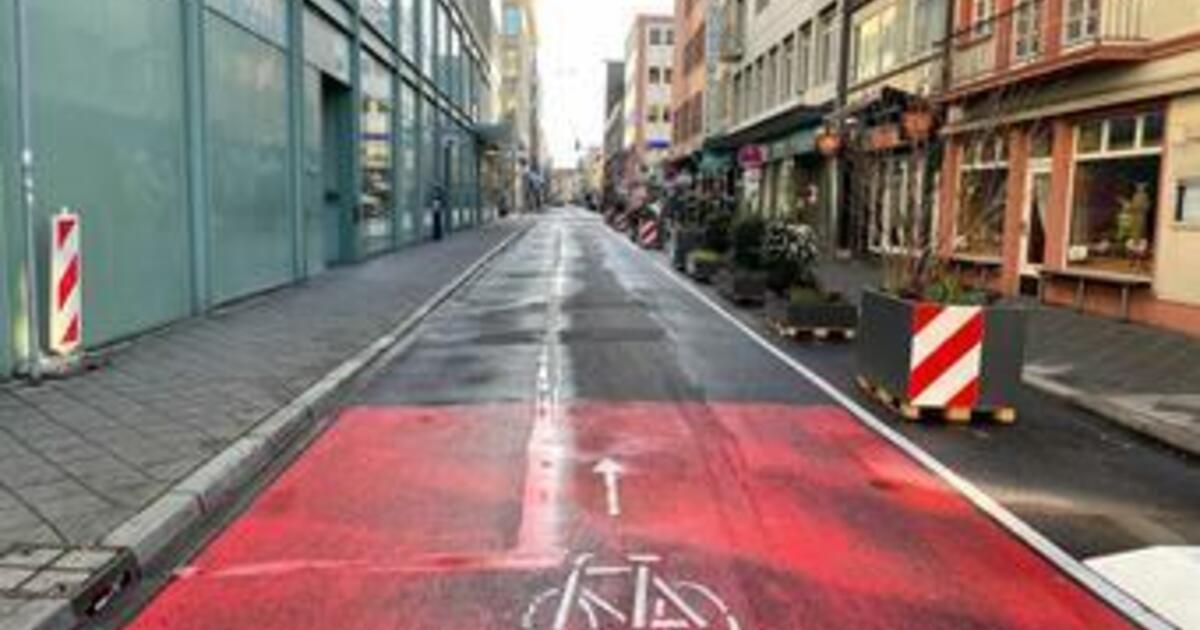 Mannheim Marktstraße erste reine Fahrradstraße in der Stadt Sperrung